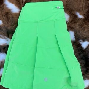 Lululemon Athletica Neon Green Tennis Skirt Size 4